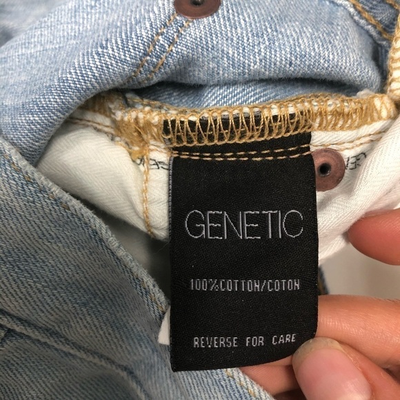 NWOT Genetic Denim Alexa Distressed Boyfriend Jean - Picture 9 of 13